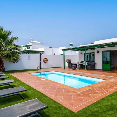 Villa Sama